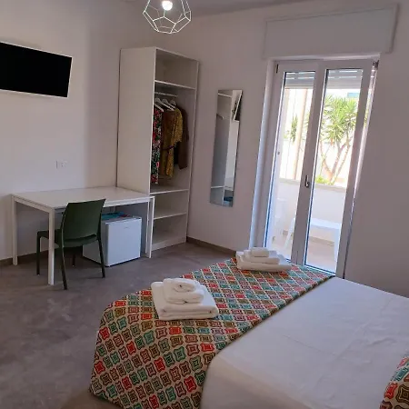 Alojamento de Acomodação e Pequeno-almoço House Salento *